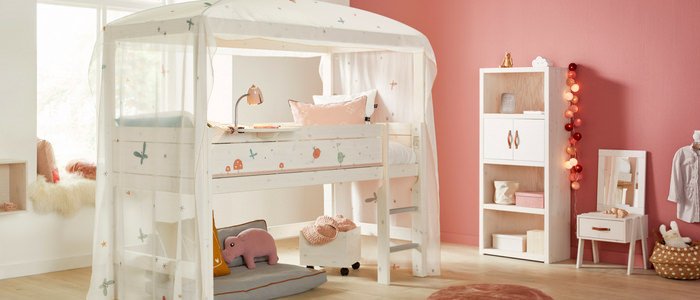 Darling Canopy Beds - Growing With your Kids Into their Teens