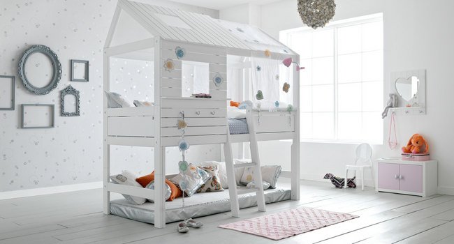 Delight Your Little Princess with Dreamy Kids’ Beds! 