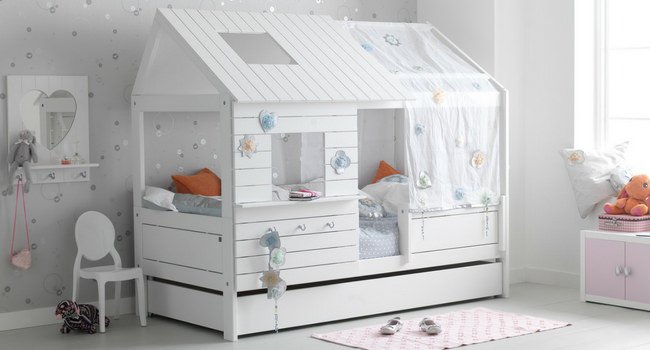 Delight Your Little Princess with Dreamy Kids’ Beds!