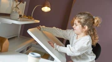 ergo kids study desk by lifetime kidsrooms - kuhl home singapore