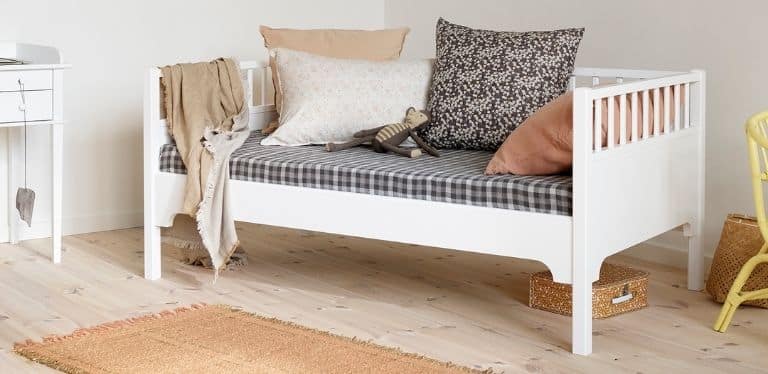 seaside classic day bed by oliver furniture - kuhl home singapore